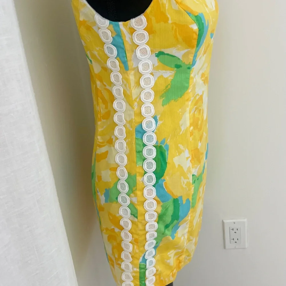 Lilly Pulitzer yellow rose dress
Size 4 - Picture 3 of 7